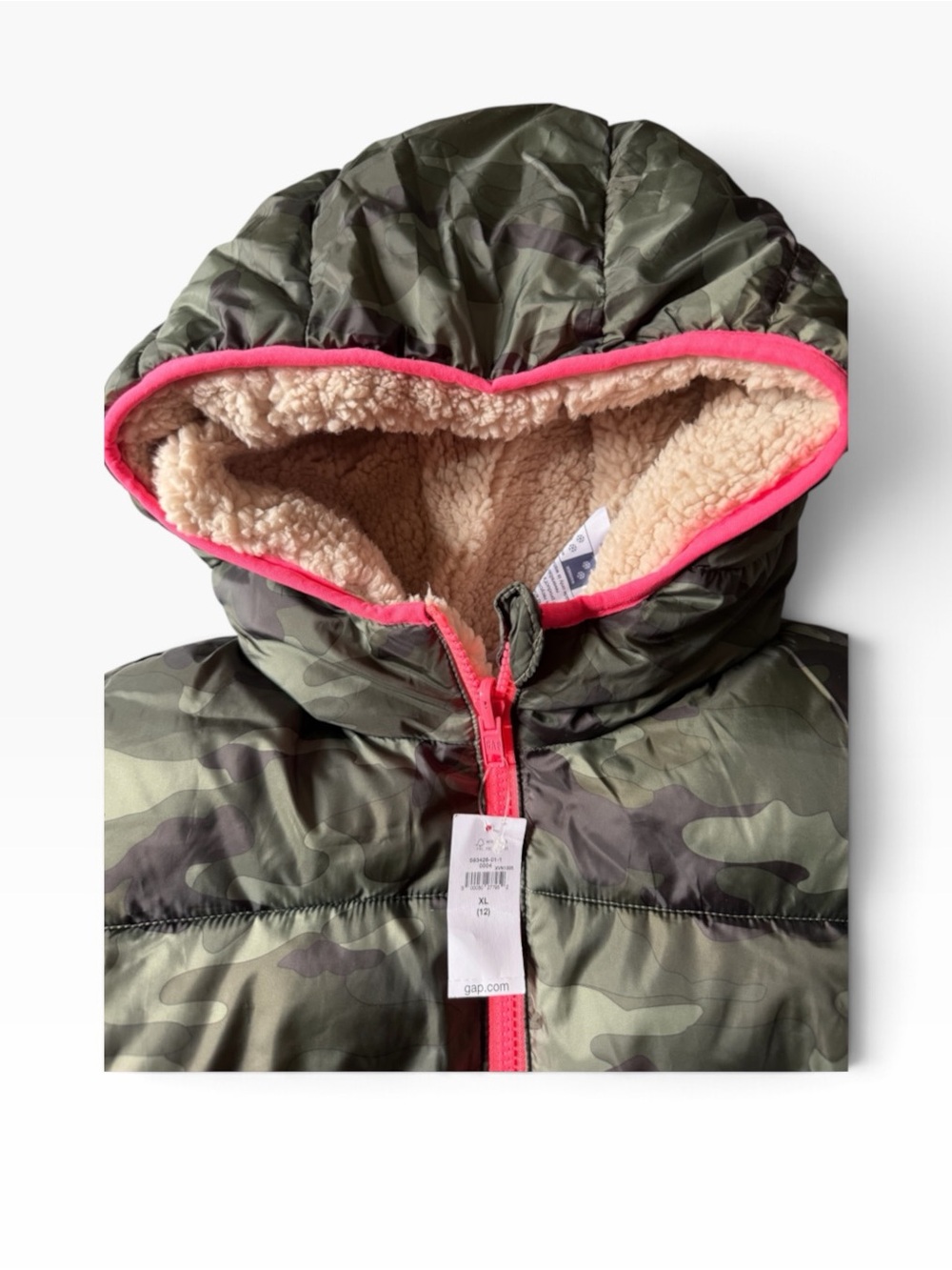 NWT GAP Kids Camouflage Hooded Puffer Jacket with Pink Trim Sherpa Lined - Picture 2 of 6